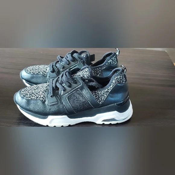 Calvin Klein Shoes Calvin Klein Womens Black Mixed Media Huma